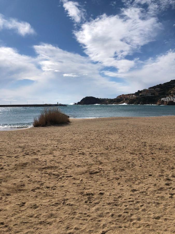 Family B&B Homefromhomees Sant Feliu de Guíxols Exteriör bild